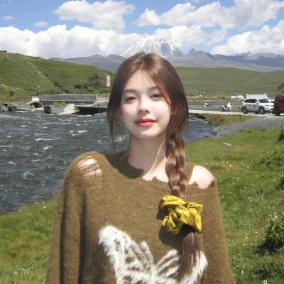 女儿别哭,妈妈爱你